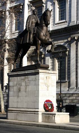 Памятник фельдмаршалу Хейгу в Лондоне