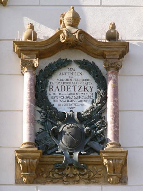 Мемориальная доска Радецкому в Оломоуце